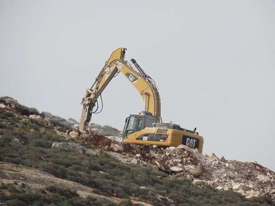 החפירות סמוך לנחל ערוגות // צילום: אורי ארנון, בית ספר שדה כפר עציון